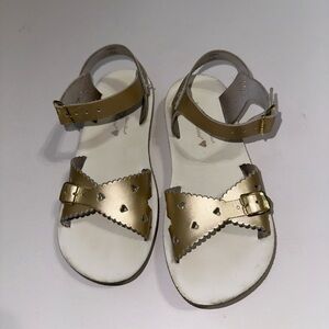 Sun San Sweetheart Gold Metallic Sandals with Buckle Closure